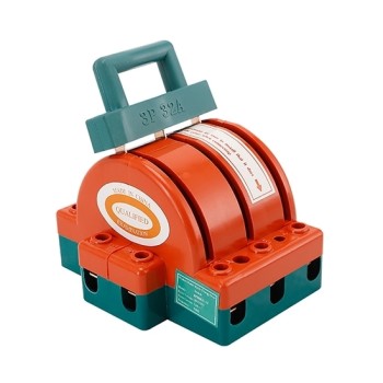 3 Pole Double Throw Knife Switch, 32A/63A/225A 3 Pole Double Throw Knife Switch, 32A/63A/225A