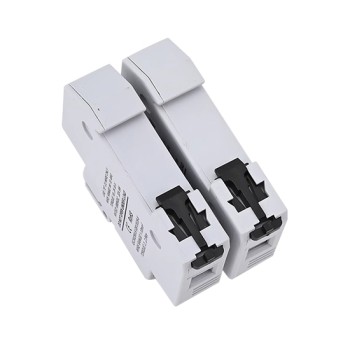 30 Amp Fuse & Fuse Holder, 1000V/1500V DC 30 Amp Fuse & Fuse Holder, 1000V/1500V DC