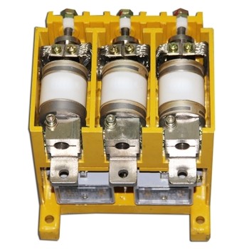 3 Phase AC Vacuum Contactor, 200A, 1140V 3 Phase AC Vacuum Contactor, 200A, 1140V